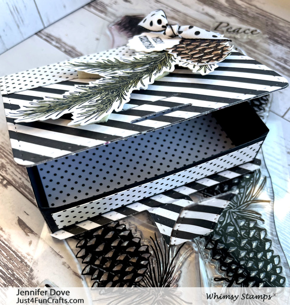 Pinecone Gift Box - Just4FunCrafts